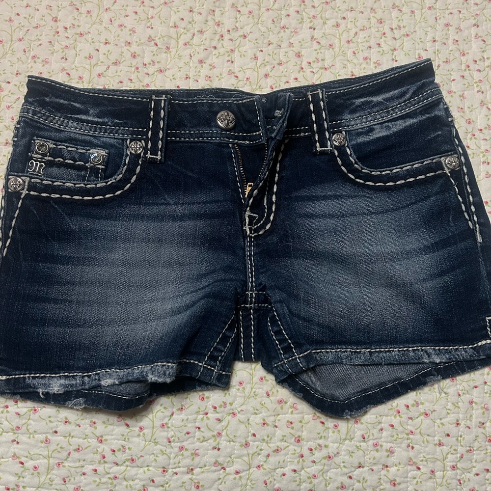 Y2K miss me shorts !